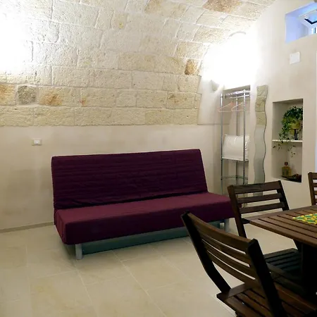 Le Arcate פולינאנו א מארה